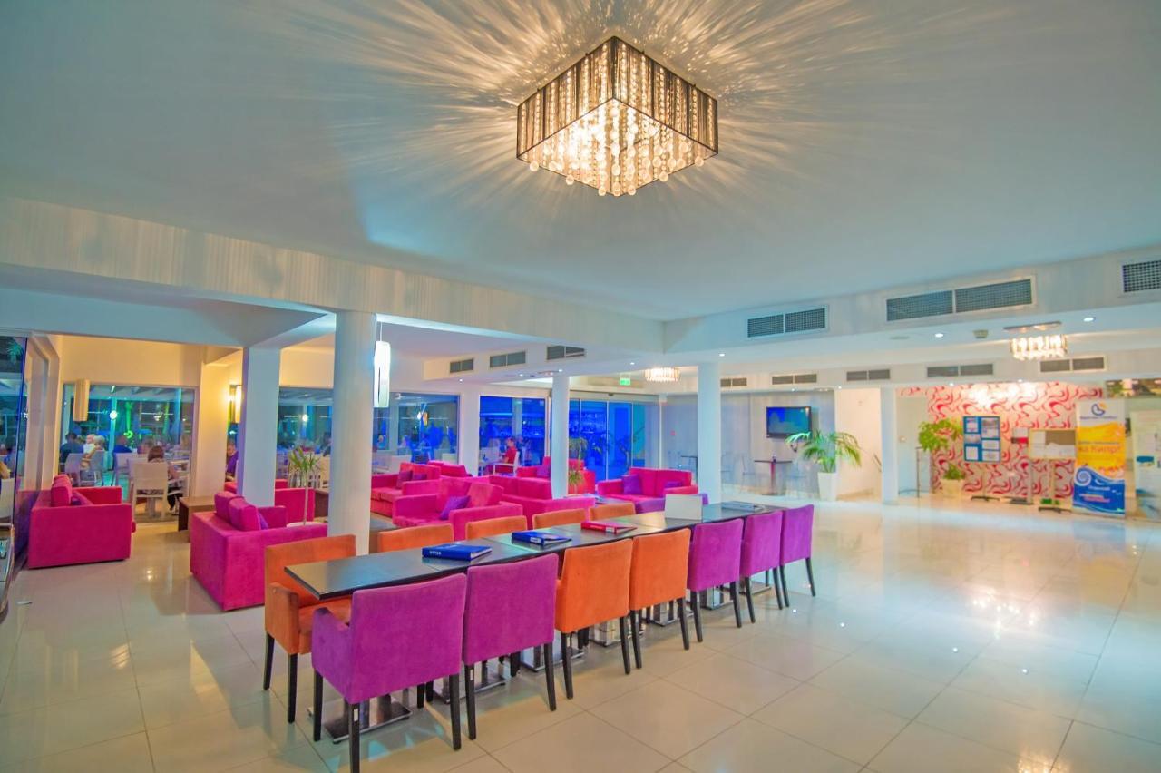 Marlita Beach Hotel Apartments Protaras Buitenkant foto