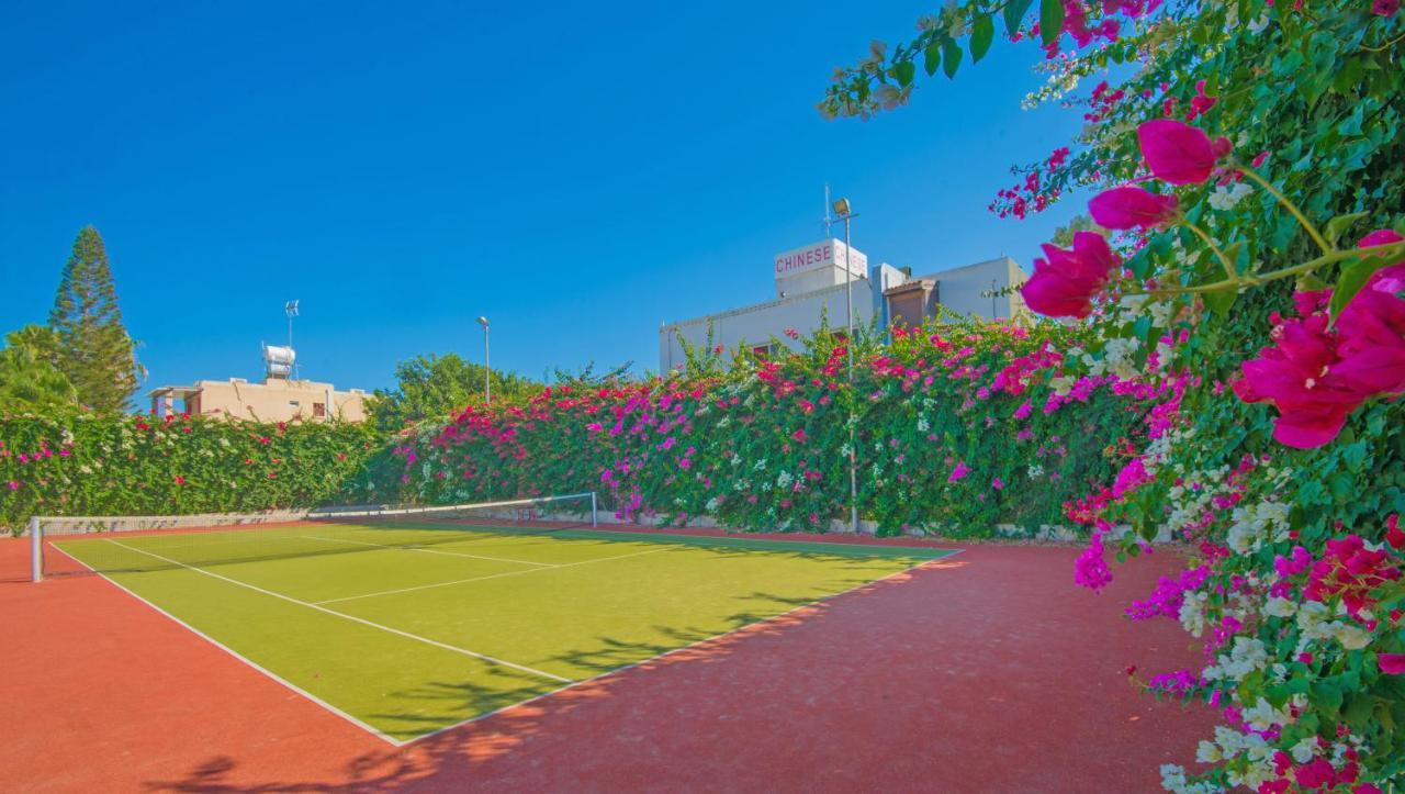 Marlita Beach Hotel Apartments Protaras Buitenkant foto