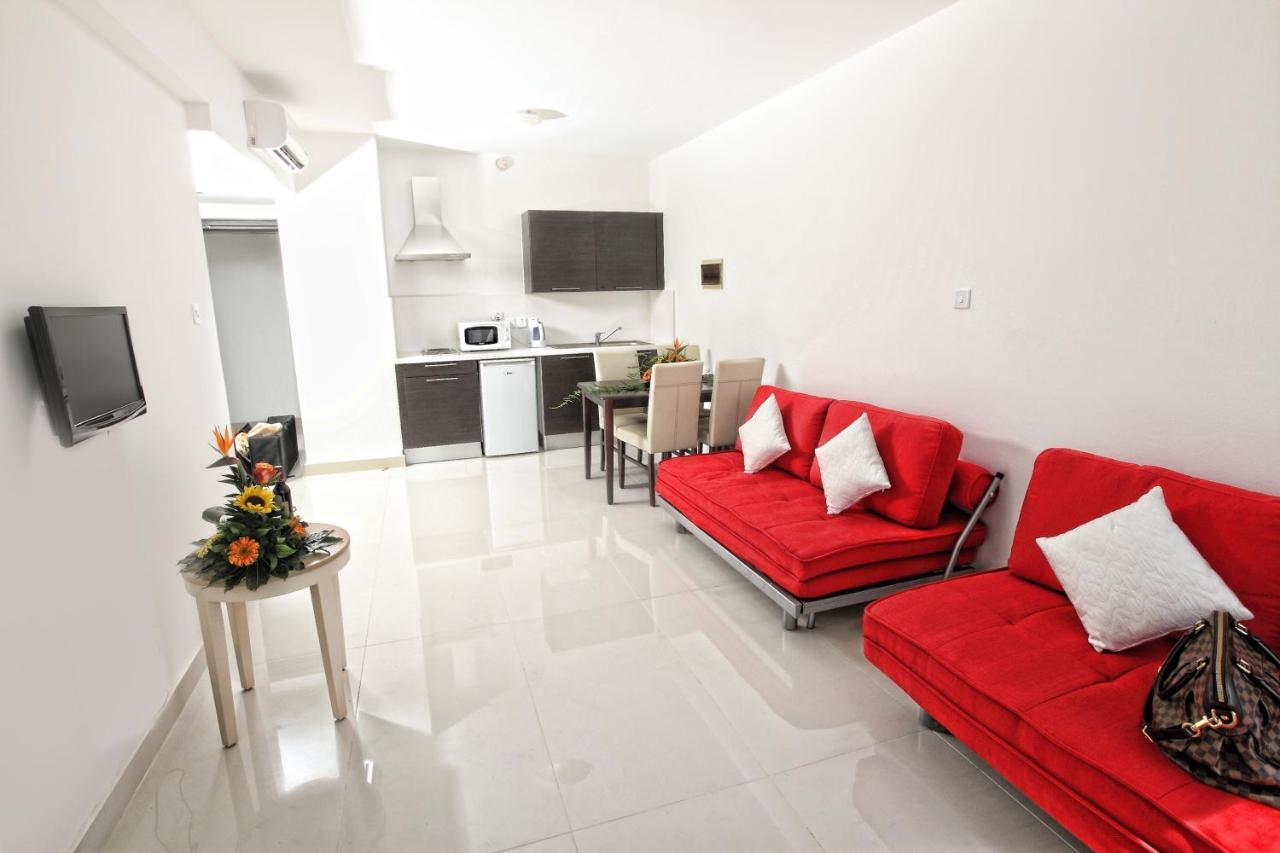 Marlita Beach Hotel Apartments Protaras Buitenkant foto