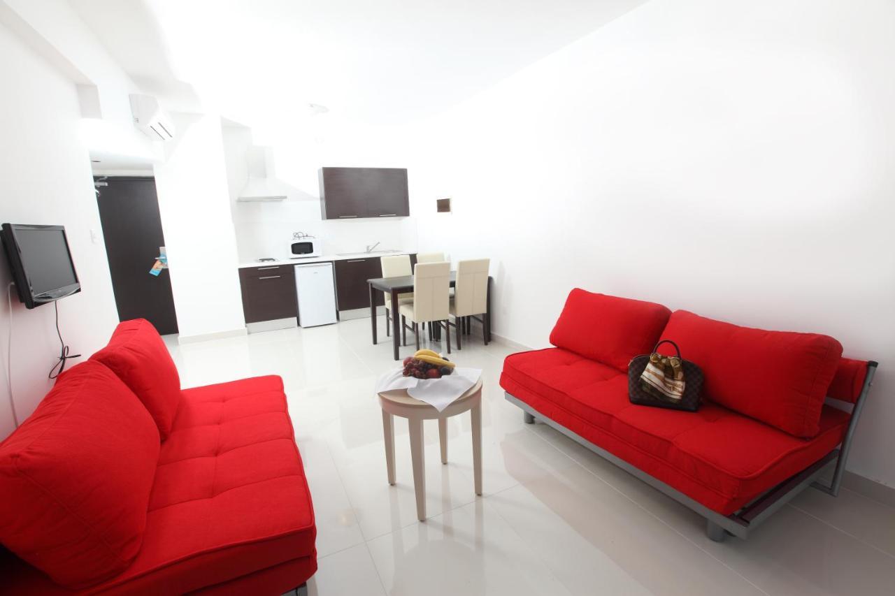 Marlita Beach Hotel Apartments Protaras Buitenkant foto